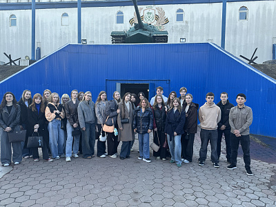 Студенты 1 курса МПФ посетили с экскурсией Мемориальный комплекс "Запасной командный пункт Верховного Главнокомандующего Красной Армии И.В. Сталина"