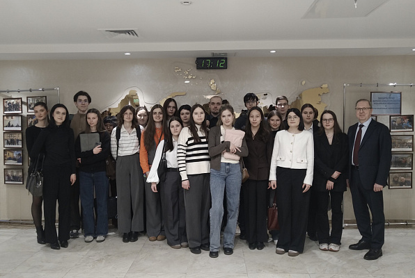 Студенты МПФ ВАВТ посетили Аппарат Уполномоченного по правам человека в РФ