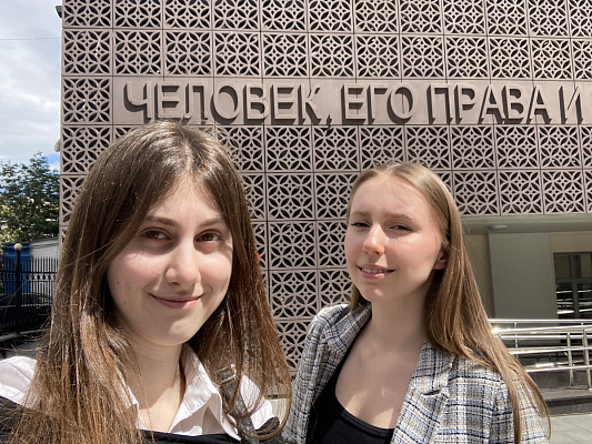В рамках реализации договора о сотрудничестве ВАВТ и Уполномоченного по правам человека в Российской Федерации стажеры юридической клиники ВАВТ приняли участие в работе Приемной аппарата Уполномоченного по правам человека в РФ