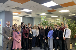 19 февраля 2026 года в рамках учебной практики студенты 1 курса бакалавриата МПФ посетили день открытых дверей в Адвокатском бюро «Юрлов и партнеры»