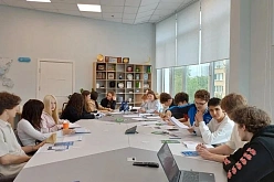 В ВАВТ стартовала летняя профориентационная практика для московских старшеклассников 