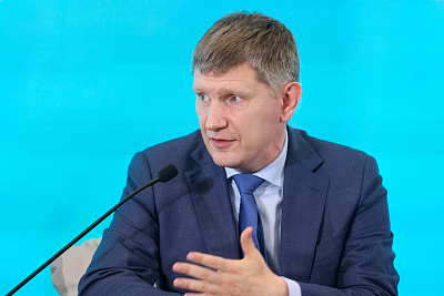 Максим Решетников: Россия создает новую систему подготовки специалистов по внешнеэкономической деятельности